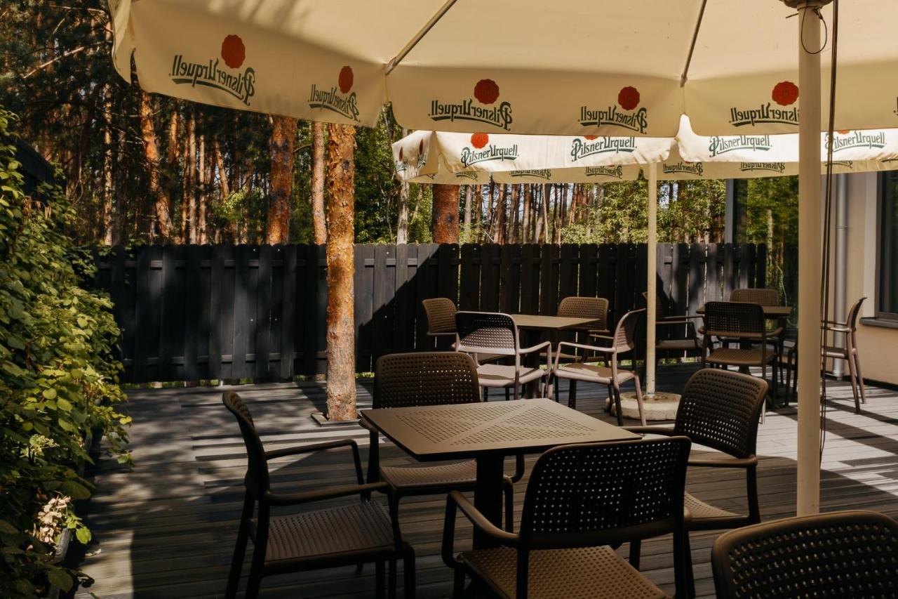 Hotel Uroczysko Cedzyna Eksteriør bilde