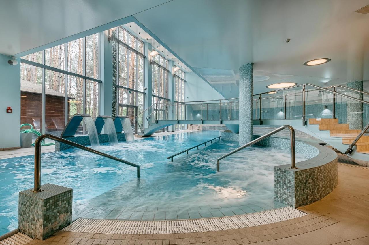 Hotel Uroczysko Cedzyna Eksteriør bilde